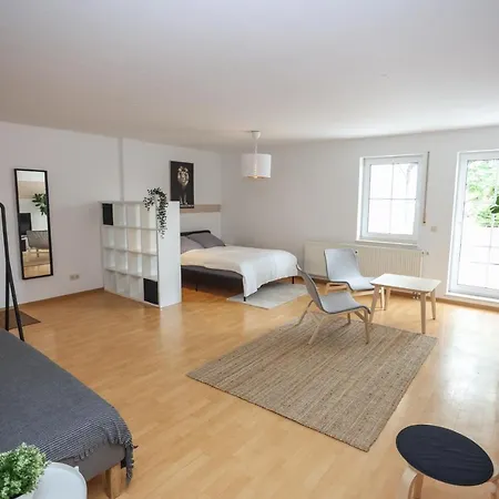 Fullhouse - - K70 - Elevator - Balcony - Smarttv *