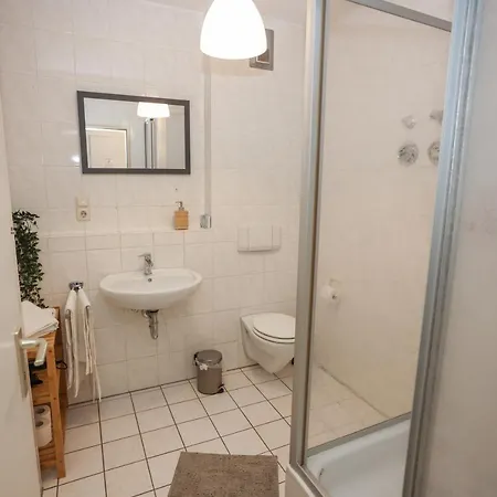 Fullhouse - - K70 - Elevator - Balcony - Smarttv * 아이제나흐