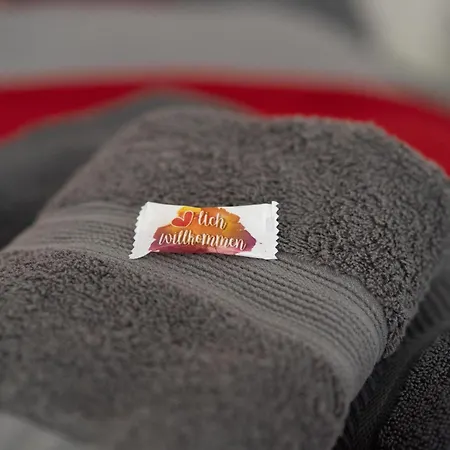 Fullhouse - - K70 - Elevator - Balcony - Smarttv 아파트