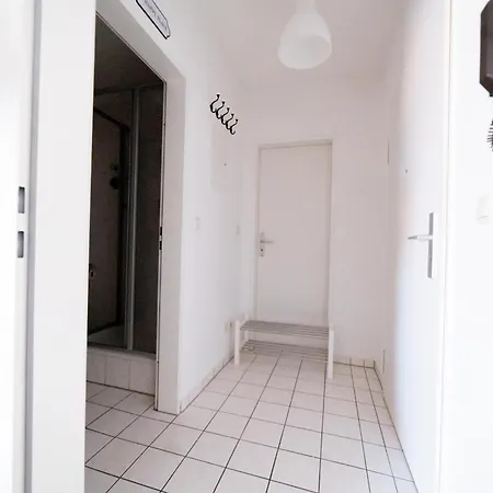 Fullhouse - - K70 - Elevator - Balcony - Smarttv Apartamento Eisenach