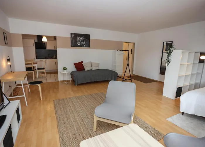 Fullhouse - - K70 - Elevator - Balcony - Smarttv אייזנבאך