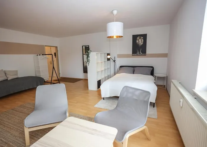 Fullhouse - - K70 - Elevator - Balcony - Smarttv Eisenach