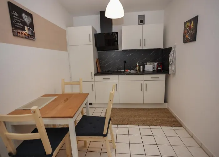 Fullhouse - - K70 - Elevator - Balcony - Smarttv Lejlighed Eisenach