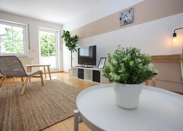 Fullhouse - - K70 - Elevator - Balcony - Smarttv