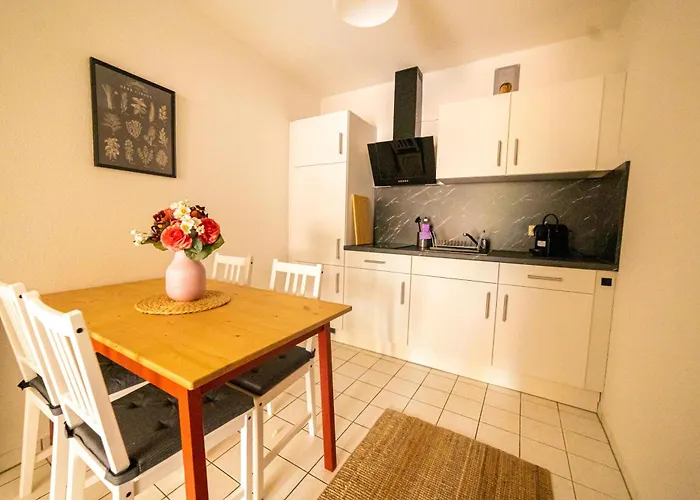 Fullhouse - - K70 - Elevator - Balcony - Smarttv Lejlighed Eisenach