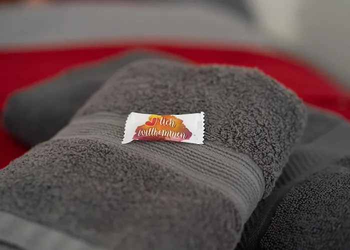 Fullhouse - - K70 - Elevator - Balcony - Smarttv *